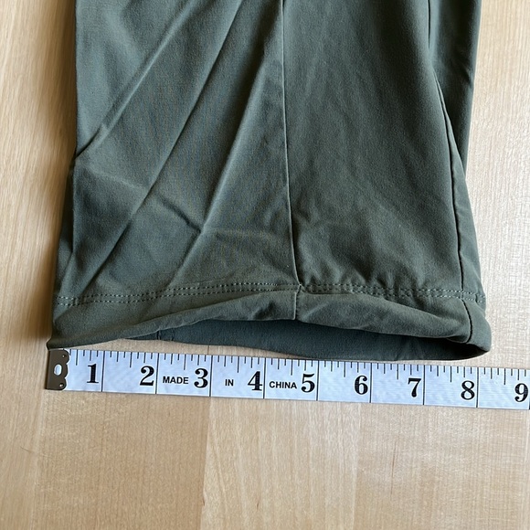Columbia Women's Saturday Trail II Convertible Hiking Pants in Olive Grn 10 Reg - Picture 11 of 16